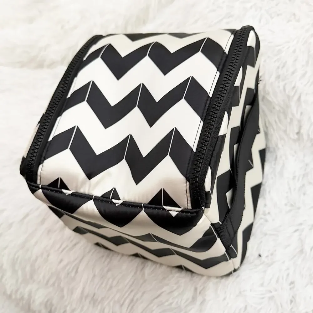 LULULEMON | Sink Shower Travel Kit | Arrow Chevron Cream Black Modular Organizer